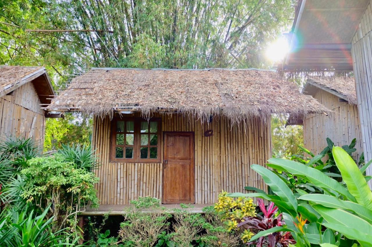 Bed and Breakfast Lanna House Lanna Hut Chiangmai Čiang Mai Exteriér fotografie